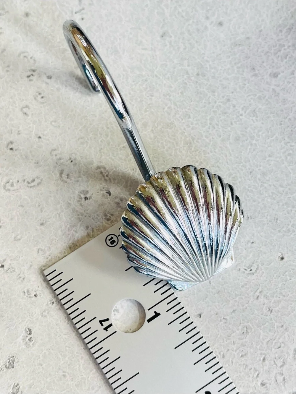 Vintage Lot Of 13 Silver Tone Seashell Scallop Shower Curtain Hooks Springs